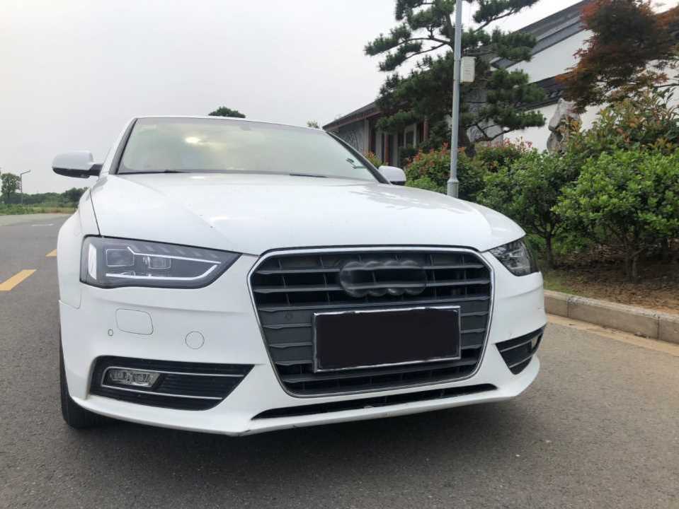 AUDI A4 12-15 LED FAR (FACELIFT)